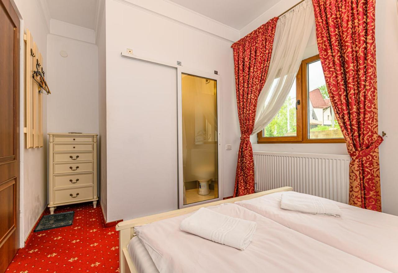 Panoramic Center Rooms Брашов Екстер'єр фото