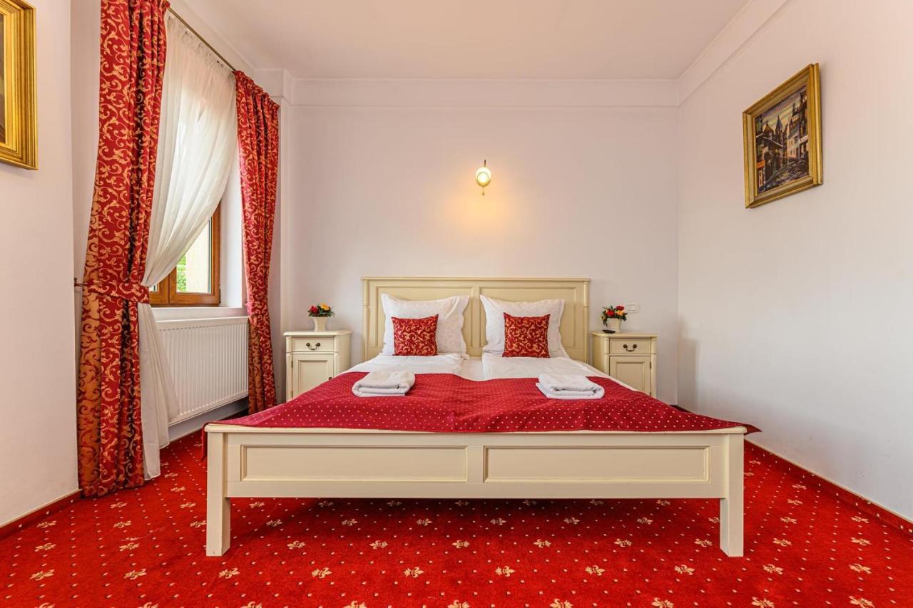 Panoramic Center Rooms Брашов Екстер'єр фото